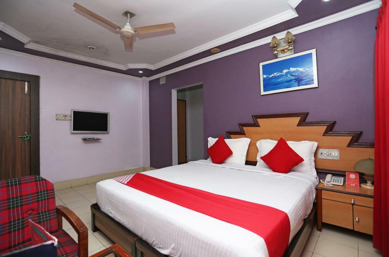 Oyo 24916 Hotel Aquatic Palace Kalyani Ngoại thất bức ảnh