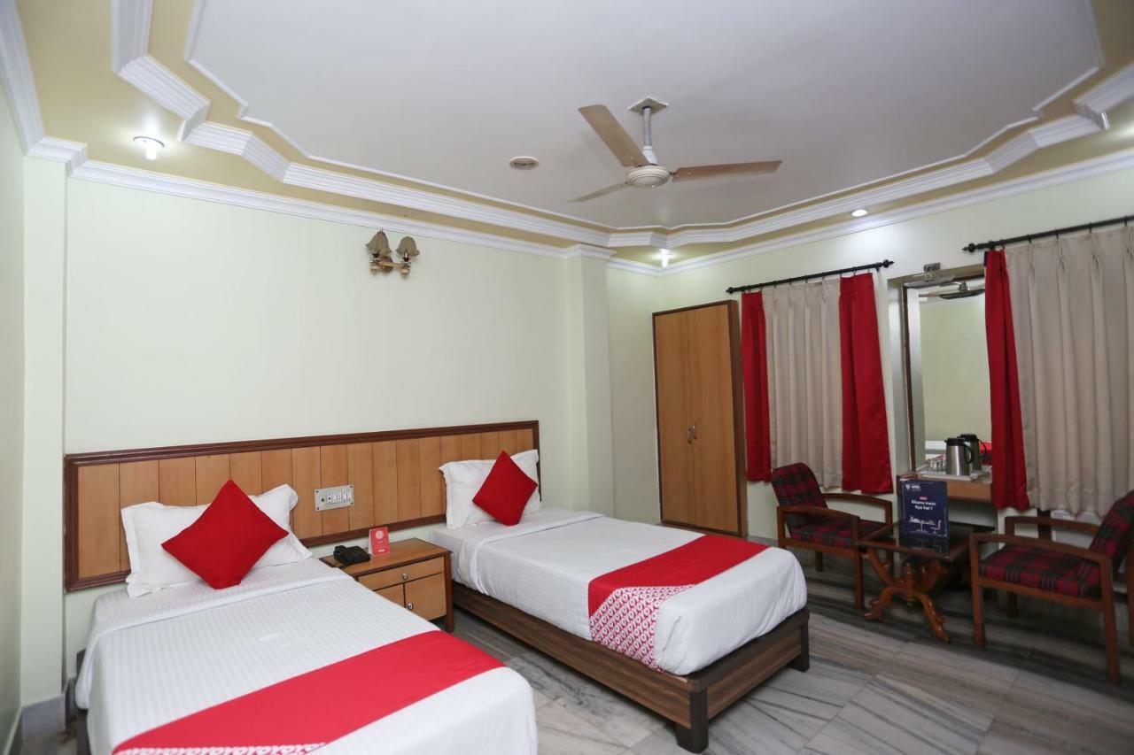 Oyo 24916 Hotel Aquatic Palace Kalyani Ngoại thất bức ảnh